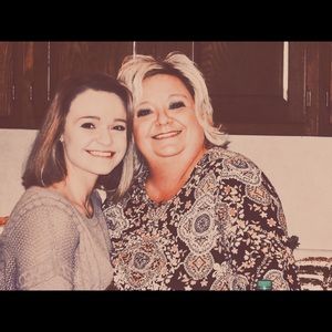 Meet your Posher, Caitlyn